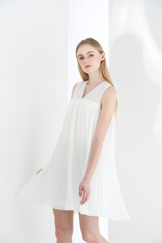 ZZ031512 Pleated Dress